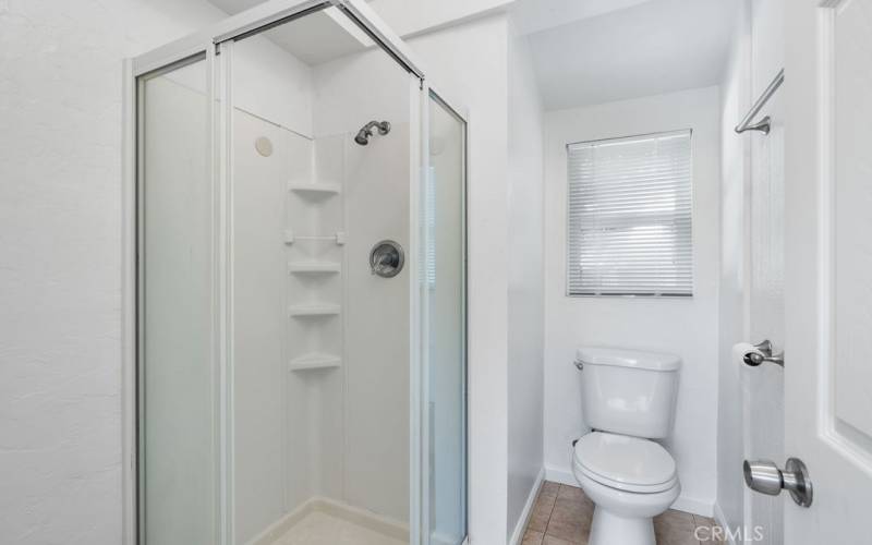 Unit A, Bathroom