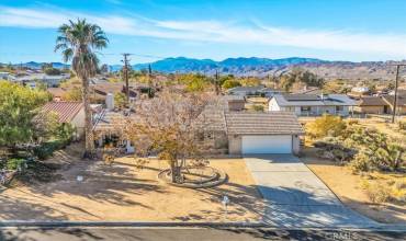 7370 Indio Avenue, Yucca Valley, California 92284, 3 Bedrooms Bedrooms, ,2 BathroomsBathrooms,Residential,Buy,7370 Indio Avenue,JT24240571