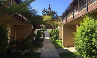 901 N Dalton Avenue D, Azusa, California 91702, 2 Bedrooms Bedrooms, ,1 BathroomBathrooms,Residential Lease,Rent,901 N Dalton Avenue D,CV24240622