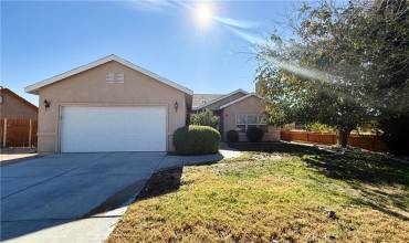 10166 Rea Avenue, California City, California 93505, 3 Bedrooms Bedrooms, ,2 BathroomsBathrooms,Residential,Buy,10166 Rea Avenue,RS24239587