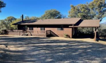 58632 Rainbow Drive, North Fork, California 93643, 2 Bedrooms Bedrooms, ,2 BathroomsBathrooms,Residential,Buy,58632 Rainbow Drive,FR24240090