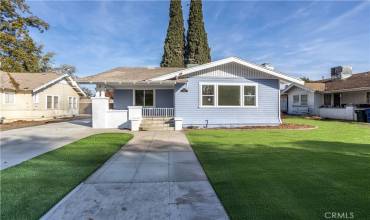 1826 2nd Street, Bakersfield, California 93304, 4 Bedrooms Bedrooms, ,3 BathroomsBathrooms,Residential Income,Buy,1826 2nd Street,SR24238970