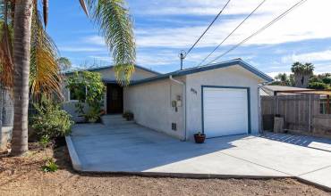 651 Kempton Street, Spring Valley, California 91977, 2 Bedrooms Bedrooms, ,1 BathroomBathrooms,Residential,Buy,651 Kempton Street,PTP2407267