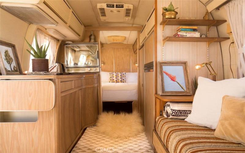 1975 Airstream