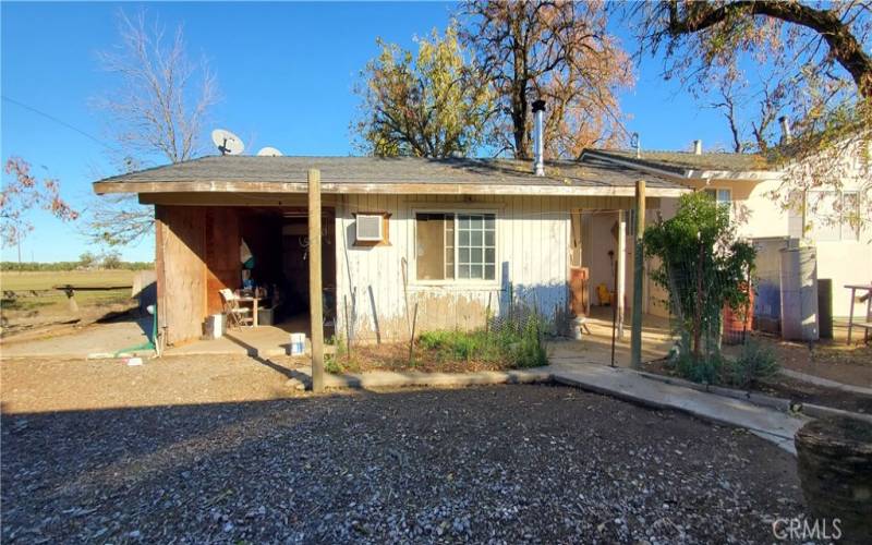 Storage bldg w/ kitchen & bath