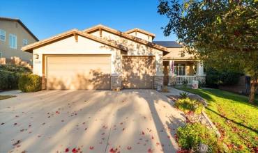 11768 Silver Hawk Drive, Yucaipa, California 92399, 4 Bedrooms Bedrooms, ,3 BathroomsBathrooms,Residential,Buy,11768 Silver Hawk Drive,SB24235076