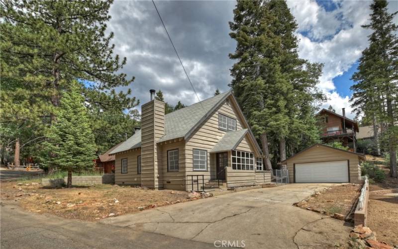 Wide extended driveway