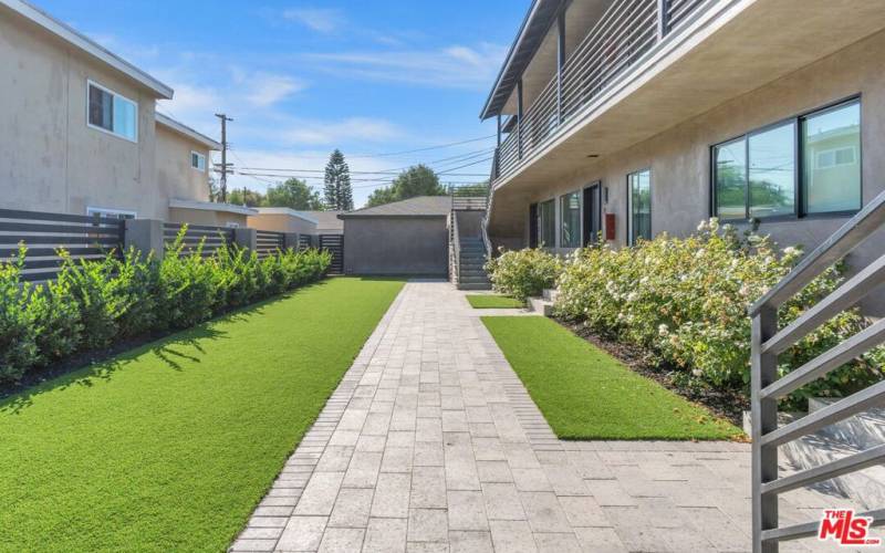 Exterior Courtyard