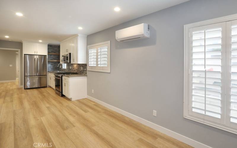 Living Room Entry Towards Kitchen