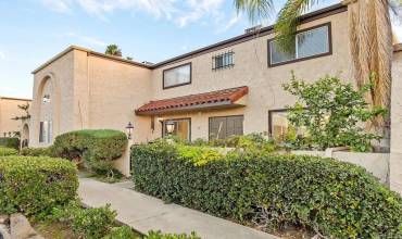 294 Chambers Street 13, El Cajon, California 92020, 2 Bedrooms Bedrooms, ,1 BathroomBathrooms,Residential,Buy,294 Chambers Street 13,PTP2407277