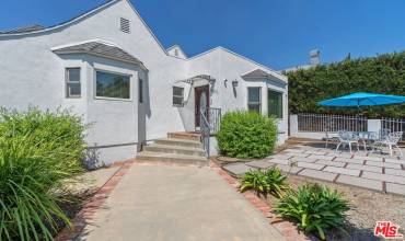 Great Larchmont Village Location