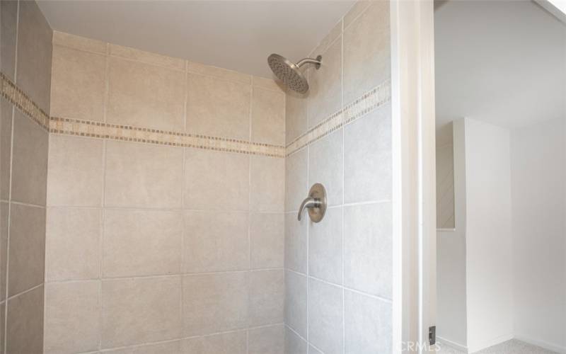 New tiled shower