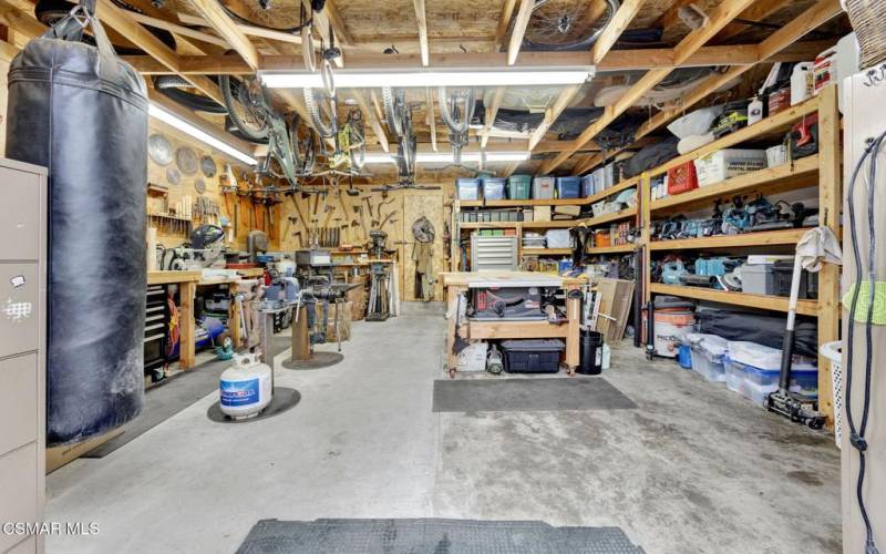 Garage workshop