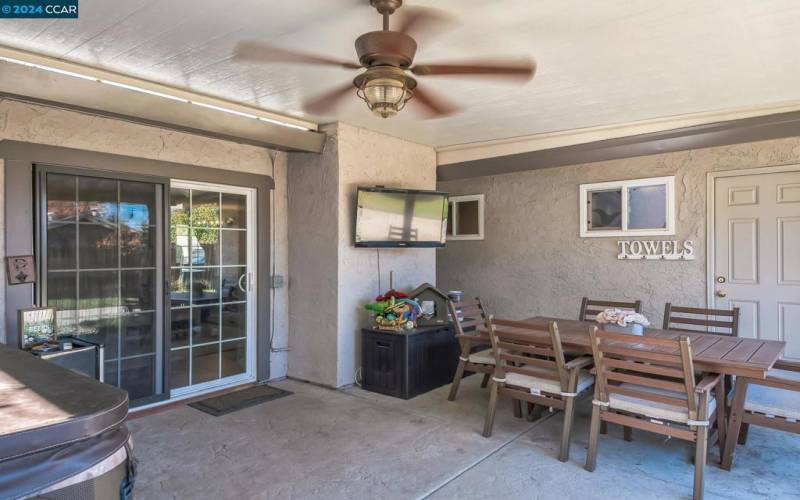 Backyard Patio / Slider Off Family Room