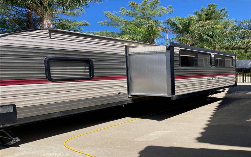 RV Note included in sale. Photo to show area ready for hookups.