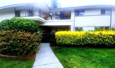 23026 Nadine Circle A, Torrance, California 90505, 1 Bedroom Bedrooms, ,2 BathroomsBathrooms,Residential,Buy,23026 Nadine Circle A,SB24240514