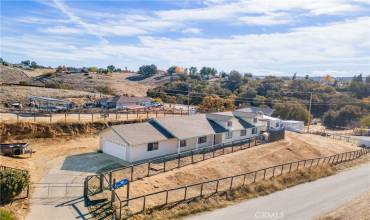 1690 Buck Way, Paso Robles, California 93446, 4 Bedrooms Bedrooms, ,2 BathroomsBathrooms,Residential,Buy,1690 Buck Way,NS24241759