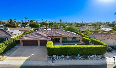 Palm Springs_2,229 SF_4 Beds/3 Baths