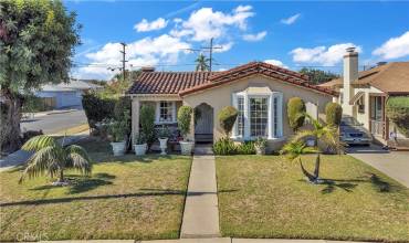 8731 S Gramercy Place, Los Angeles, California 90047, 2 Bedrooms Bedrooms, ,1 BathroomBathrooms,Residential,Buy,8731 S Gramercy Place,DW24232398