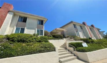 740 Amigos Way 4, Newport Beach, California 92660, 2 Bedrooms Bedrooms, ,2 BathroomsBathrooms,Residential Lease,Rent,740 Amigos Way 4,PW24198879