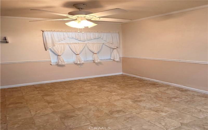 Dining area off kitchen