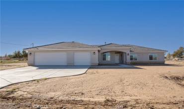 11181 5th Avenue, Hesperia, California 92345, 4 Bedrooms Bedrooms, ,2 BathroomsBathrooms,Residential,Buy,11181 5th Avenue,HD24242187