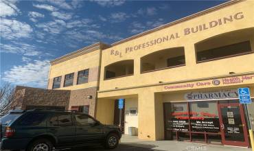 16070 Tuscola Road 202, Apple Valley, California 92307, ,Commercial Lease,Rent,16070 Tuscola Road 202,HD24242378