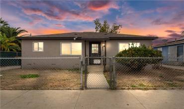 300 Brundage Lane, Bakersfield, California 93307, 2 Bedrooms Bedrooms, ,1 BathroomBathrooms,Residential,Buy,300 Brundage Lane,NS24240768