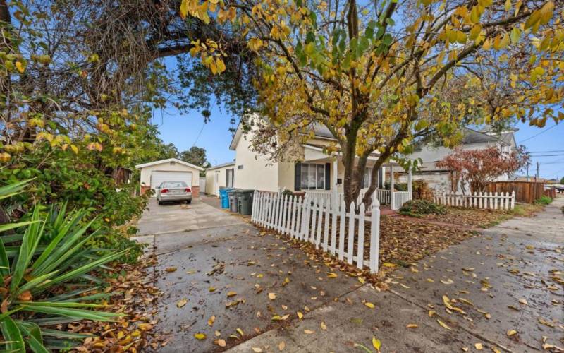 Showing long driveway