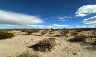 0 E E Avenue S #10, Palmdale, California 93591, ,Land,Buy,0 E E Avenue S #10,SB24240336