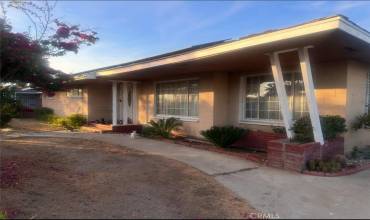 673 E Mckinley Avenue, Pomona, California 91767, 6 Bedrooms Bedrooms, ,3 BathroomsBathrooms,Residential,Buy,673 E Mckinley Avenue,IV24241669