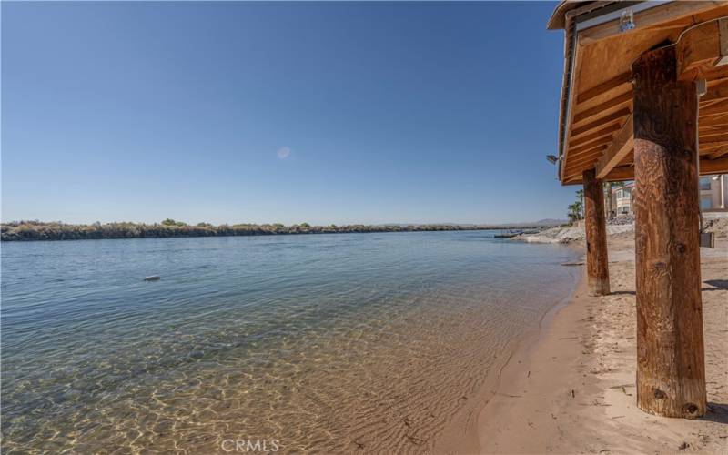 100' Beach with Cabana and Boat Ramp