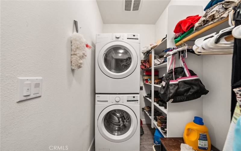 next gen closet with laundry hookups