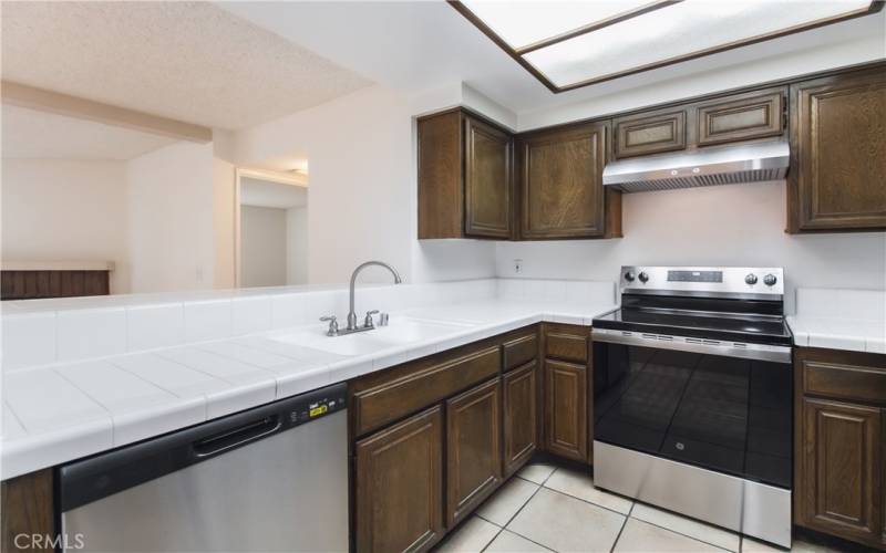 Brand new oven/range, dishwasher, wine refrigerator, refrig/freezer! Kitchen has microwave also.