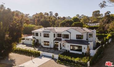 235 Vance Street, Pacific Palisades, California 90272, 6 Bedrooms Bedrooms, ,2 BathroomsBathrooms,Residential Lease,Rent,235 Vance Street,24468739