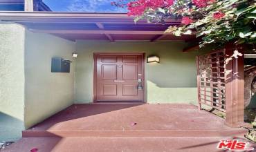 5149 Overland Avenue, Culver City, California 90230, 2 Bedrooms Bedrooms, ,1 BathroomBathrooms,Residential Lease,Rent,5149 Overland Avenue,24468373