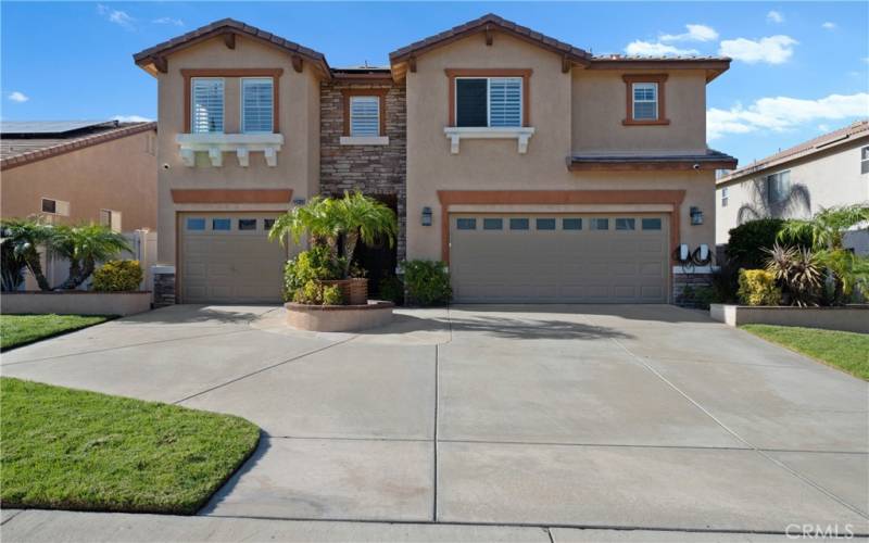 Two car garage and separate one car garage