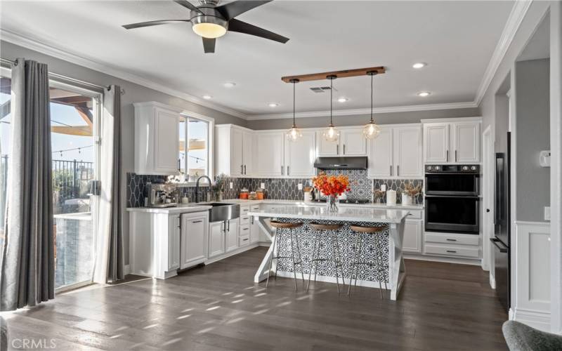 Updated kitchen with quartz counter tops and kitchen island