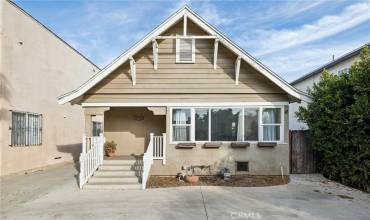 1781 W 25th Street, Los Angeles, California 90018, 3 Bedrooms Bedrooms, ,2 BathroomsBathrooms,Residential,Buy,1781 W 25th Street,SB24243162