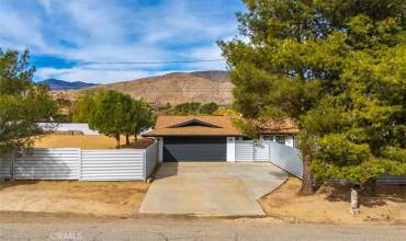 49432 Canyon House Road, Morongo Valley, California 92256, 3 Bedrooms Bedrooms, ,2 BathroomsBathrooms,Residential,Buy,49432 Canyon House Road,JT24231888