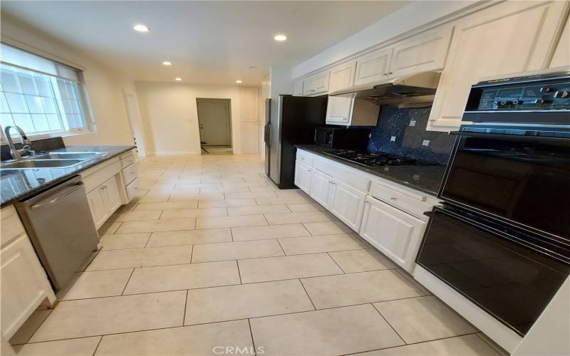 Kitchen with sitting area