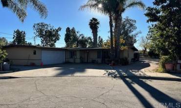 905 Martin Dr., Escondido, California 92026, 3 Bedrooms Bedrooms, ,1 BathroomBathrooms,Residential,Buy,905 Martin Dr.,NDP2410394