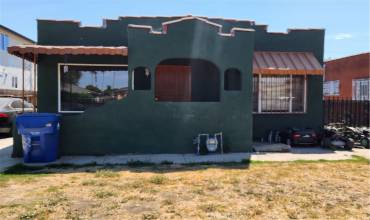 132 E 101st Street, Los Angeles, California 90003, 3 Bedrooms Bedrooms, ,2 BathroomsBathrooms,Residential,Buy,132 E 101st Street,IN24244512