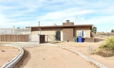 21964 Arapahoe Avenue, Apple Valley, California 92307, 3 Bedrooms Bedrooms, ,2 BathroomsBathrooms,Residential,Buy,21964 Arapahoe Avenue,HD24244597