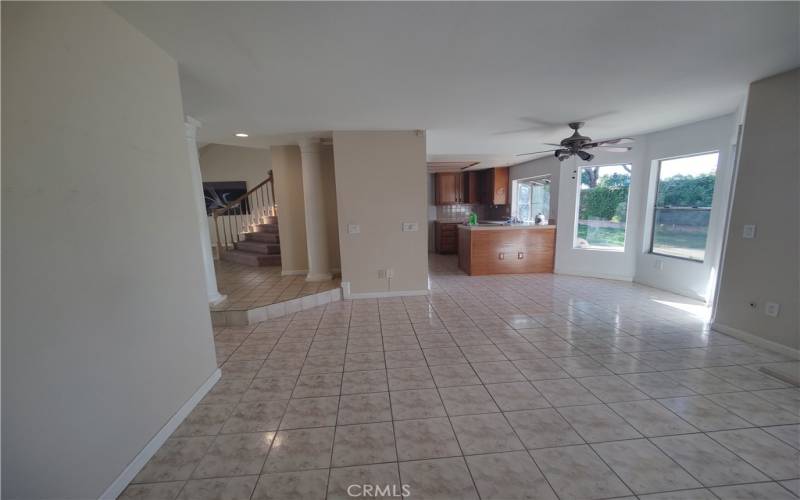 Living room/kitchen Area