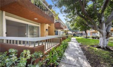 16040 Leffingwell Road 111, Whittier, California 90603, 1 Bedroom Bedrooms, ,1 BathroomBathrooms,Residential Lease,Rent,16040 Leffingwell Road 111,PW24194252