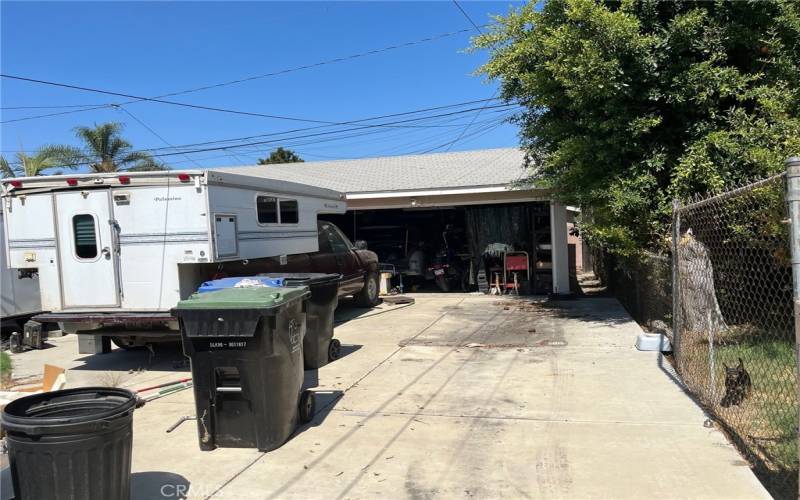 Driveway to detached garage