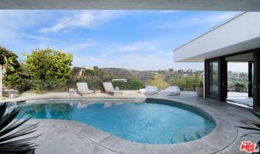 10123 Angelo View Drive, Beverly Hills, California 90210, 2 Bedrooms Bedrooms, ,2 BathroomsBathrooms,Residential Lease,Rent,10123 Angelo View Drive,24469841