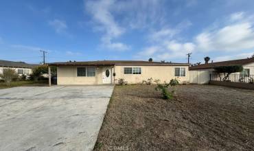 3030 Fournier Street, Oxnard, California 93033, 5 Bedrooms Bedrooms, ,2 BathroomsBathrooms,Residential,Buy,3030 Fournier Street,CV24244452