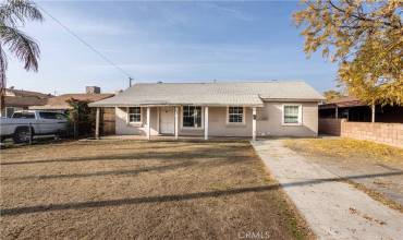 809 Caylor Street, Bakersfield, California 93304, 2 Bedrooms Bedrooms, ,1 BathroomBathrooms,Residential,Buy,809 Caylor Street,SR24245151